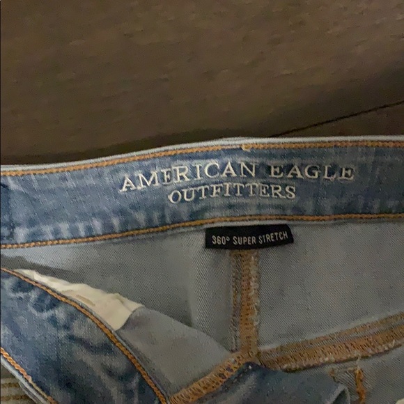 Shorts - Picture 3 of 3